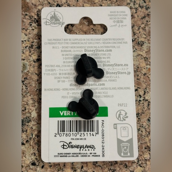 Disneyland Paris Mickey Mouse's Le Journal De
Mickey Pin OE - Picture 2 of 2